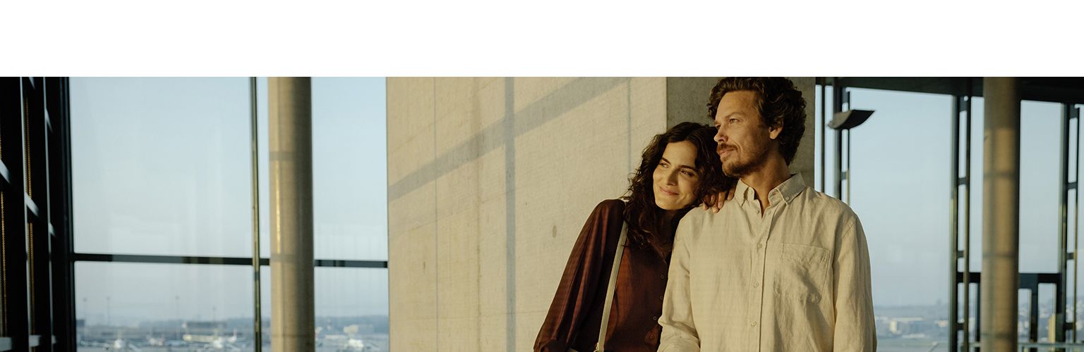 Blog Stage - Mann und Frau am Flughafen