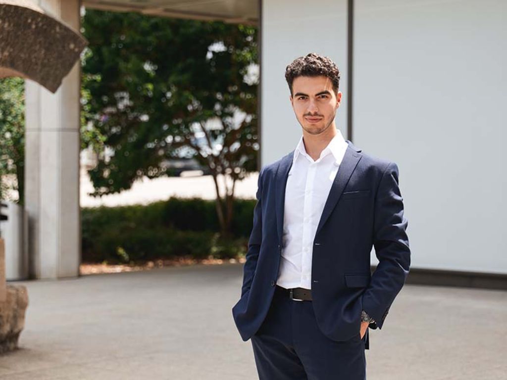 Praktikum Ahmet Ercosman